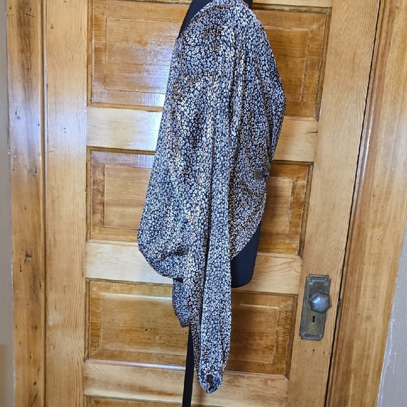 Haver Black and White Long Sleeve Tie Front Blouse L - Picture 3 of 4